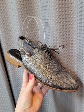 Jeffrey Campbell Women's Silver Slingback Lace-Up Oxford Size 8.5